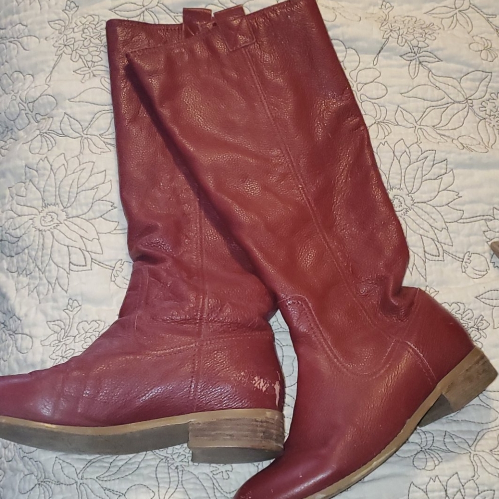 Red knee boots